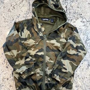 Lands’ End Kids Camo Hooded Windbreaker Jacket Size 7
